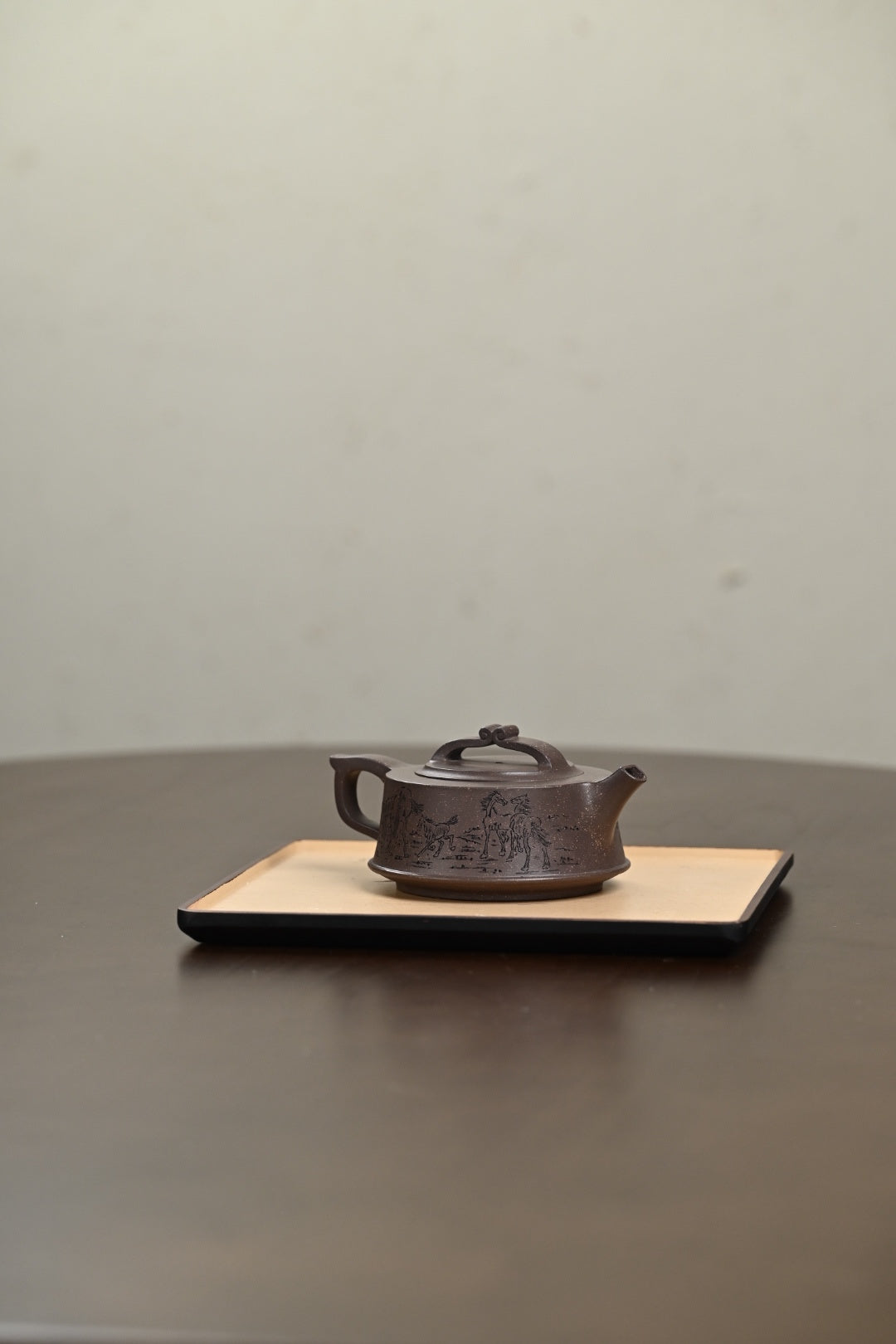 双研高 『八骏驰风』 一厂老青段·容量300cc·14孔出水·王岳龄·国家级正高级工艺美术师