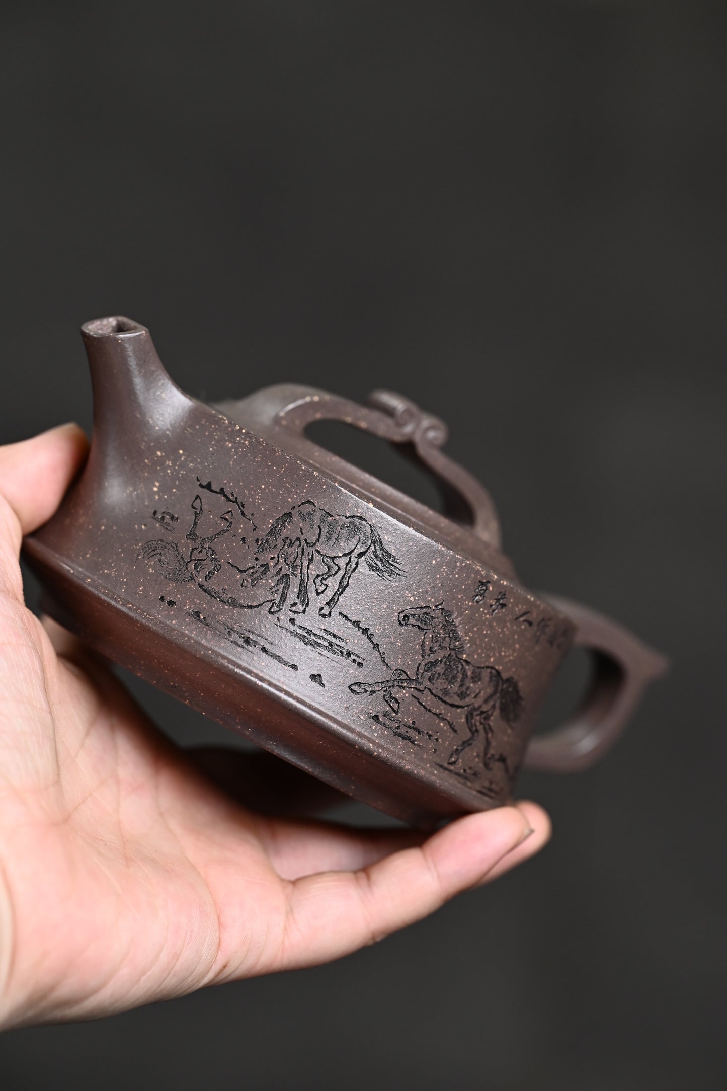 双研高 『八骏驰风』 一厂老青段·容量300cc·14孔出水·王岳龄·国家级正高级工艺美术师