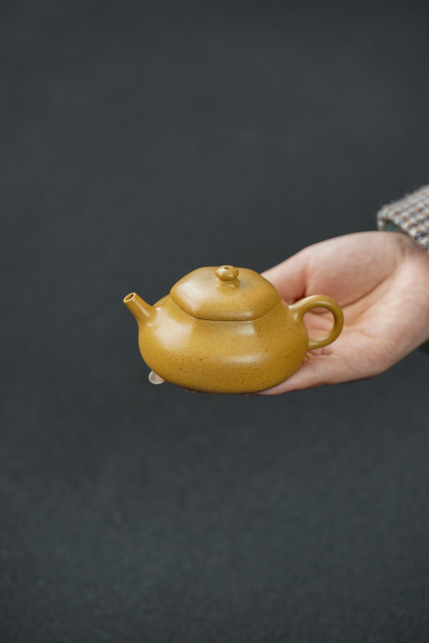 小六方静乐·性价比 把玩器·100cc 原矿黄金段 慕古润泽