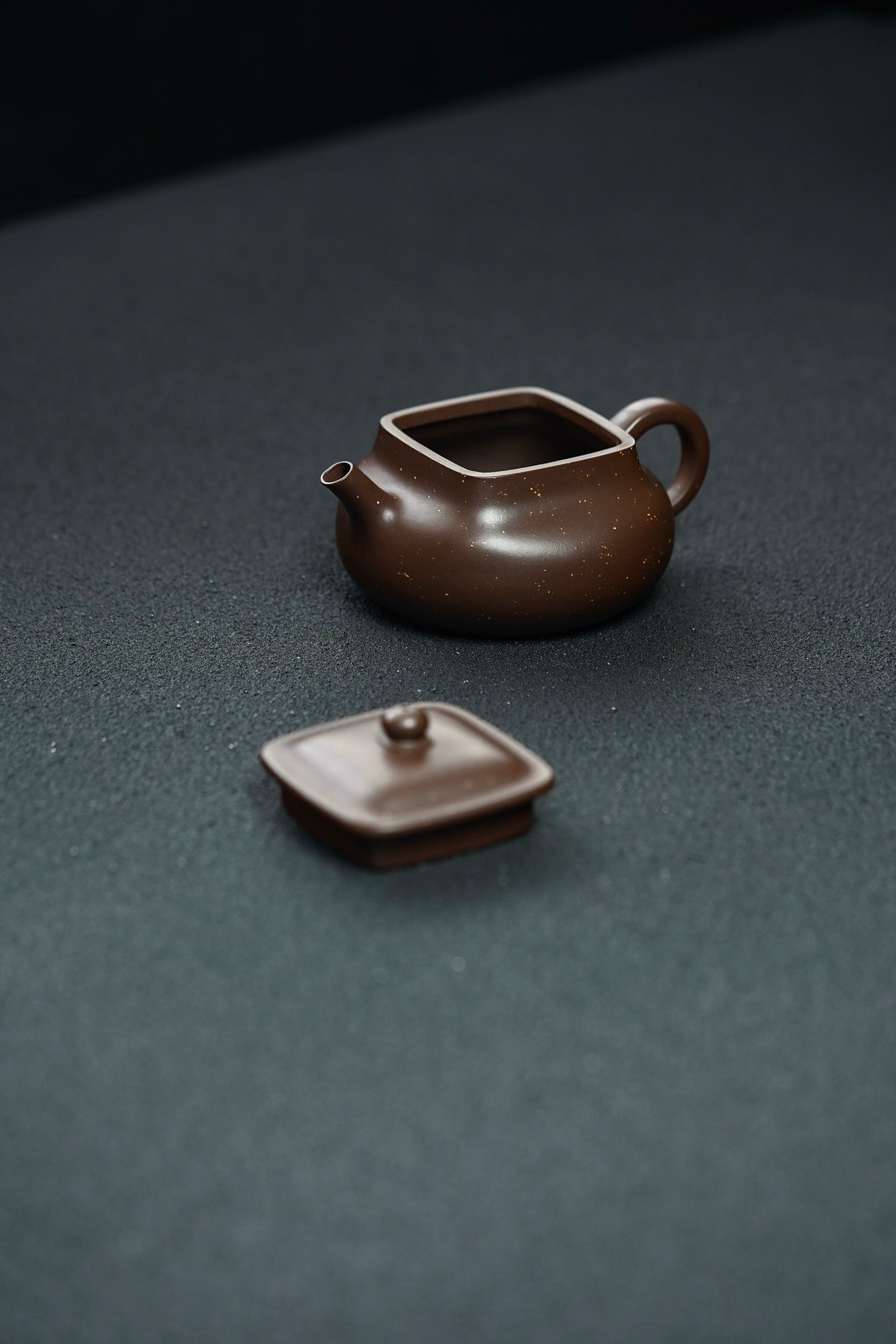 乾坤·精工·轻胚·220cc 顶级老紫料 全手工铺砂 马璟辉老师代表作 型神兼备 天地方圆