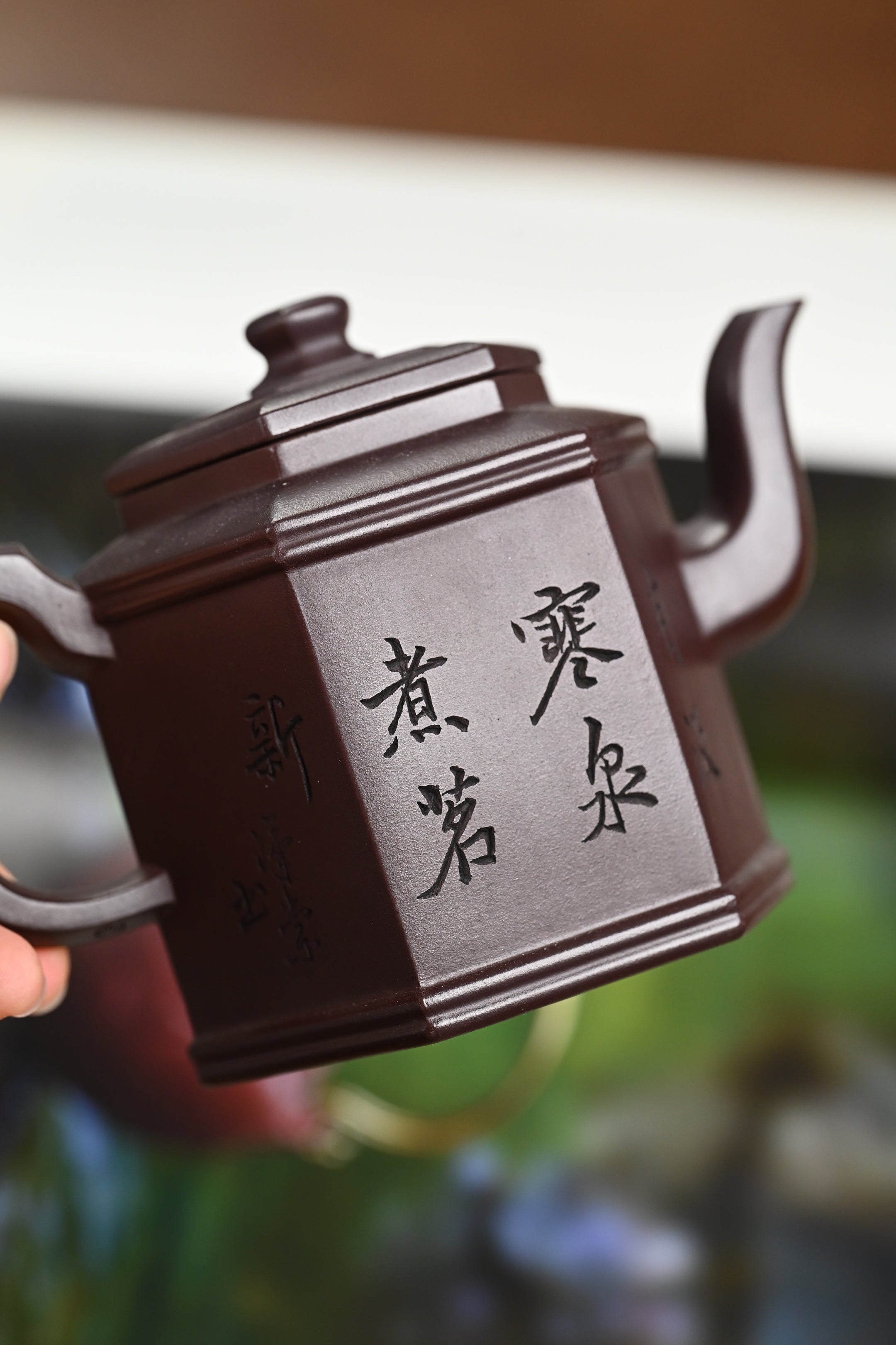 『六方宫灯』 一厂老紫泥·容量350cc·10孔出水·史志洪 中国工艺美术协会会员