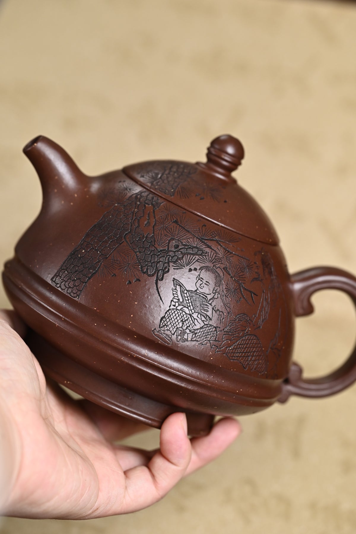 『玉笠』 一厂老紫泥·容量550cc·14孔出水·史志洪 国家级高级工艺美术师 - ZishaTeapotChina