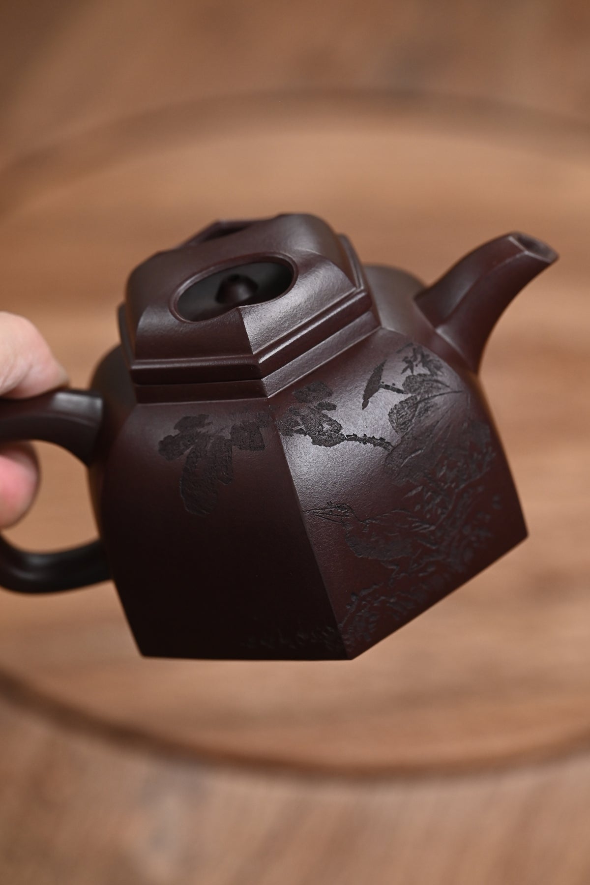 『六方牛盖』 一厂老紫泥·容量280cc·7孔出水·史志洪 国家级高级工艺美术师 - ZishaTeapotChina
