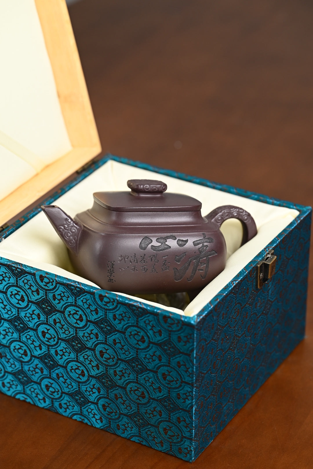 国家级高级工艺美术师  『清心』 一厂老紫泥·容量420cc·16孔出水·史志洪