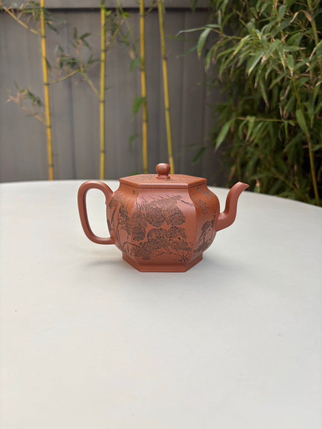 宏林山水·礼藏天下｜陈宏林大师传世巅峰臻品【六方荷韵壶】原矿极品老段泥·280cc