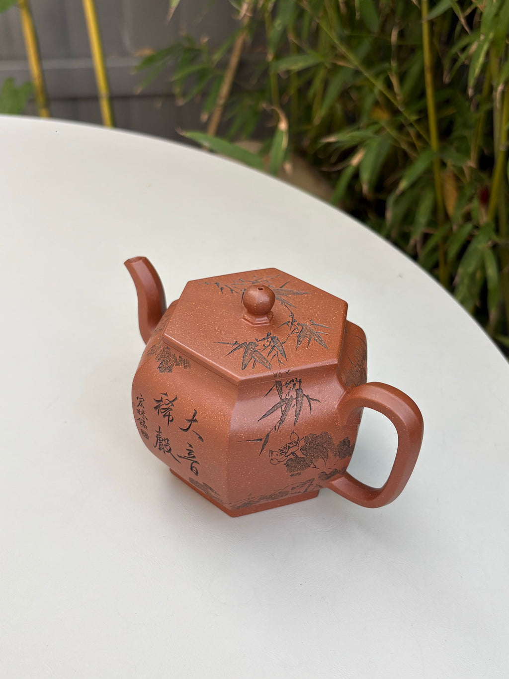 宏林山水·礼藏天下｜陈宏林大师传世巅峰臻品【六方荷韵壶】原矿极品老段泥·280cc