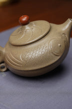 范泽锋大师高徒·省大师邱爽紫砂潜力重器【年年有余壶】原矿优质蟹壳青段·220cc
