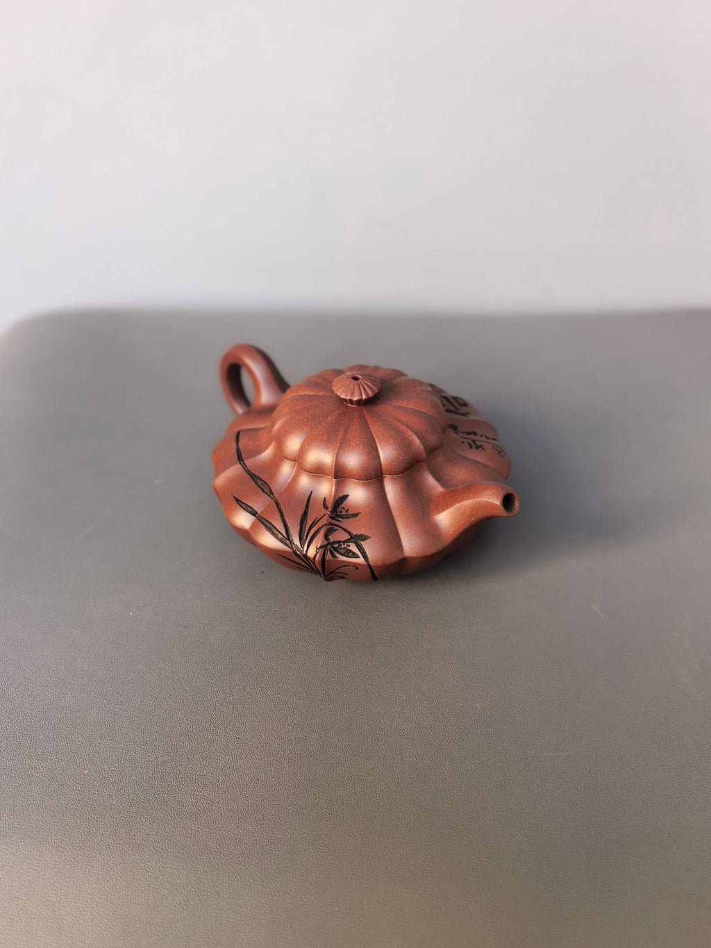 中国陶瓷艺术终身成就奖获得者｜典藏重器【筋纹合欢壶】原矿优质紫泥·300cc