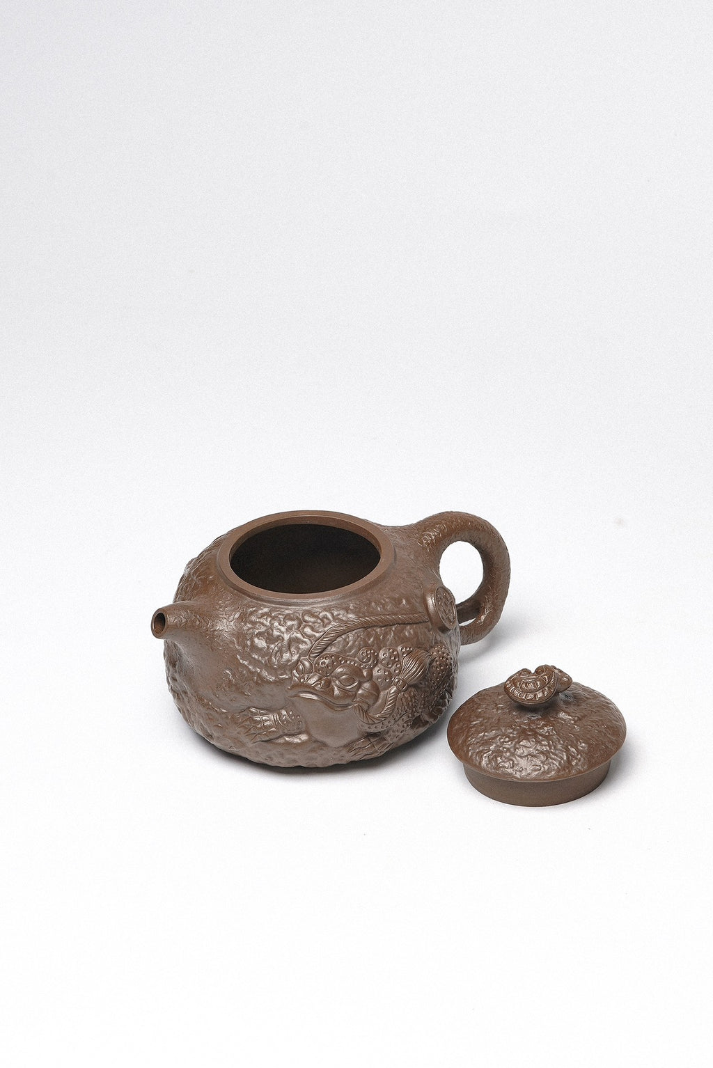 周建春大师扛鼎之作《金蟾供春壶》原矿优质金龙血砂·260cc 正高级工艺美术师·周建春·制