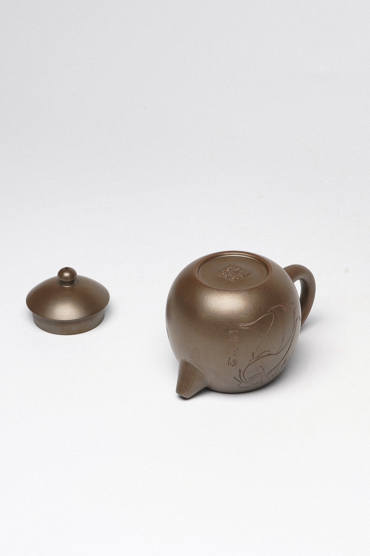 周建春大拍13万扛鼎之作《龙蛋壶》原矿优质金龙血砂柴烧·180cc 正高级工艺美术师·周建春·制