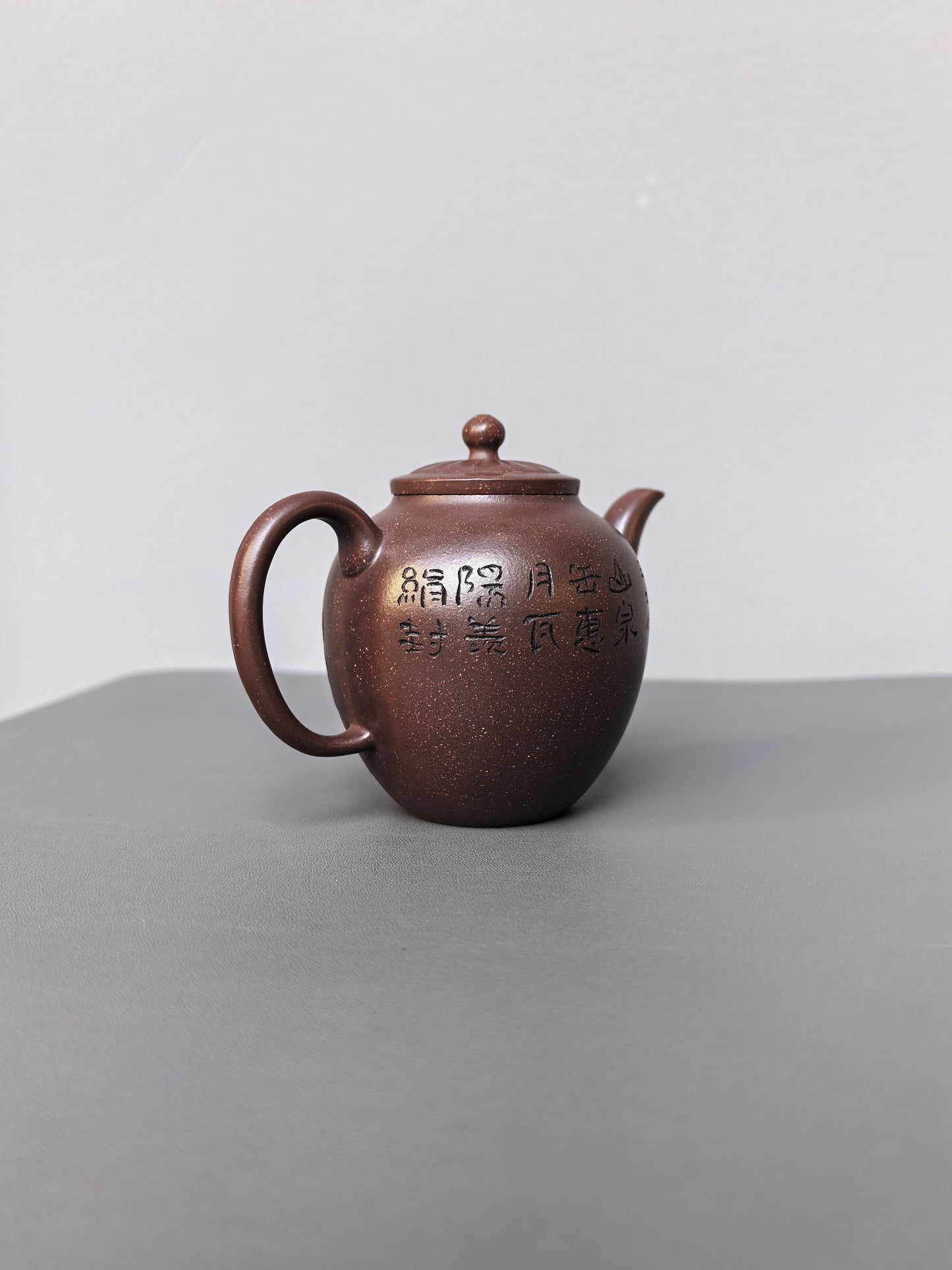 储立之大师｜中国陶瓷艺术终身成就奖获得者｜典藏重器【菱花橄榄壶】原矿优质紫玉金砂·300cc