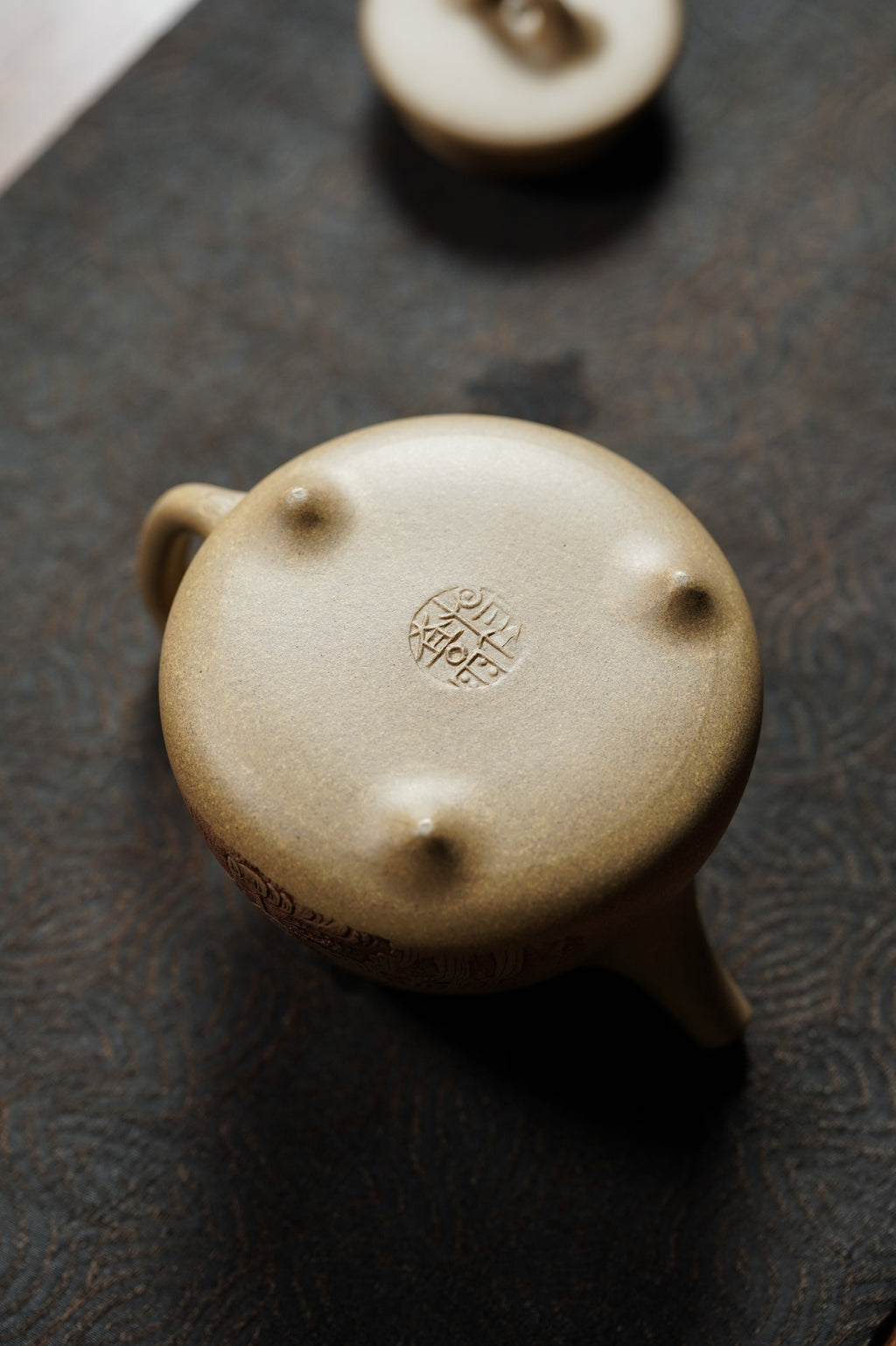 中华神刀·刻绘巅峰 杨喜雨大师陶刻巅峰臻品《高石瓢壶》原矿极品段泥·230cc