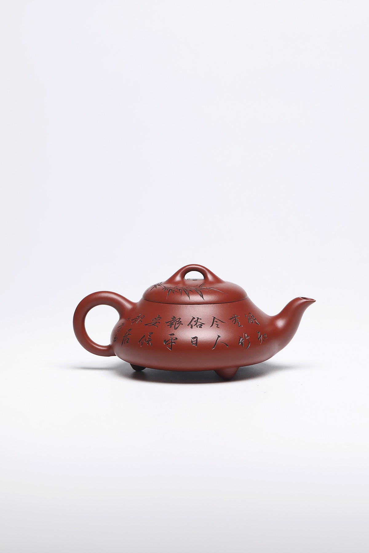 研高经典之：汉棠石瓢 泥料：极品大红袍 容量：280cc 作者：韩小虎 研究员级高级工艺美术师