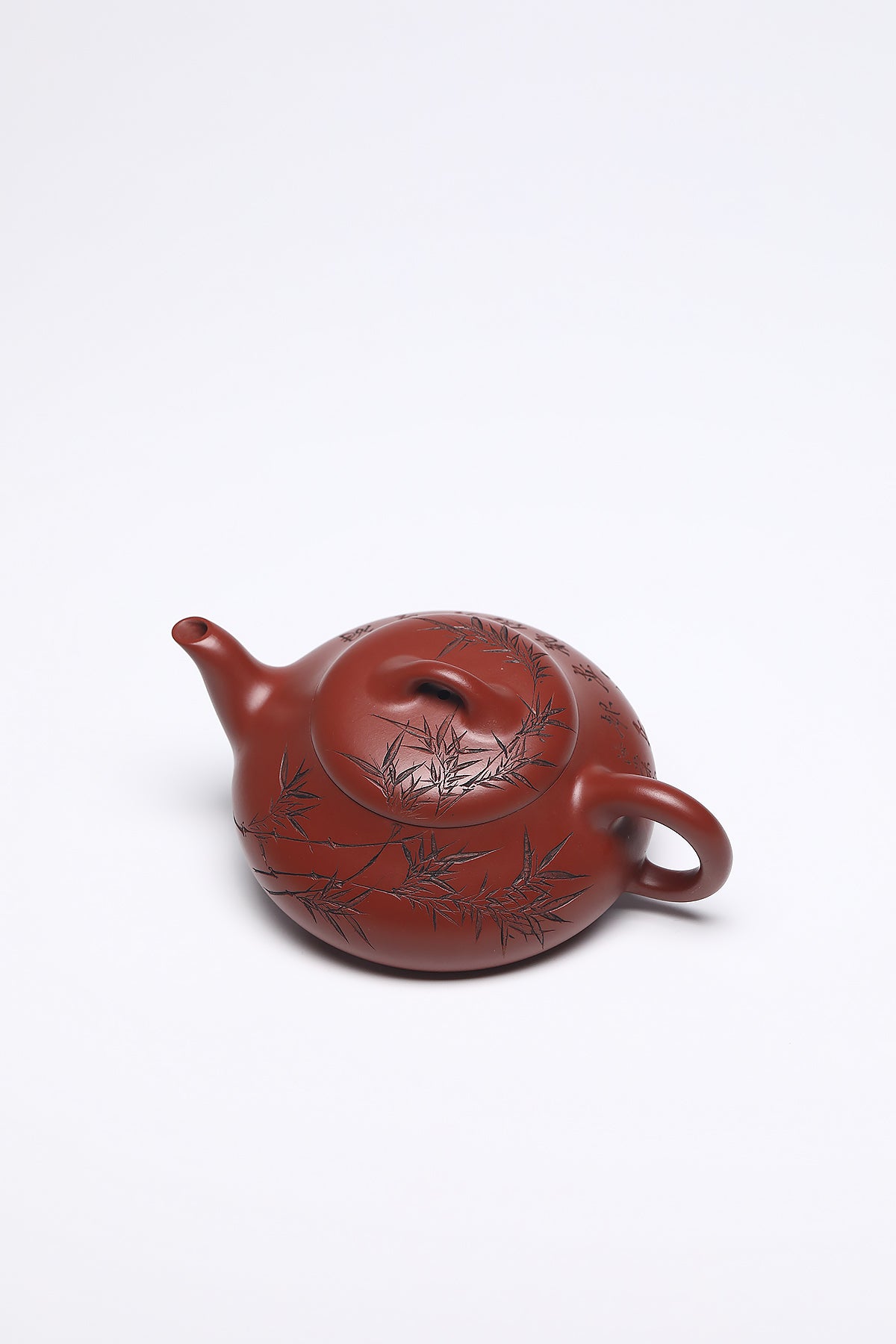 研高经典之：汉棠石瓢 泥料：极品大红袍 容量：280cc 作者：韩小虎 研究员级高级工艺美术师
