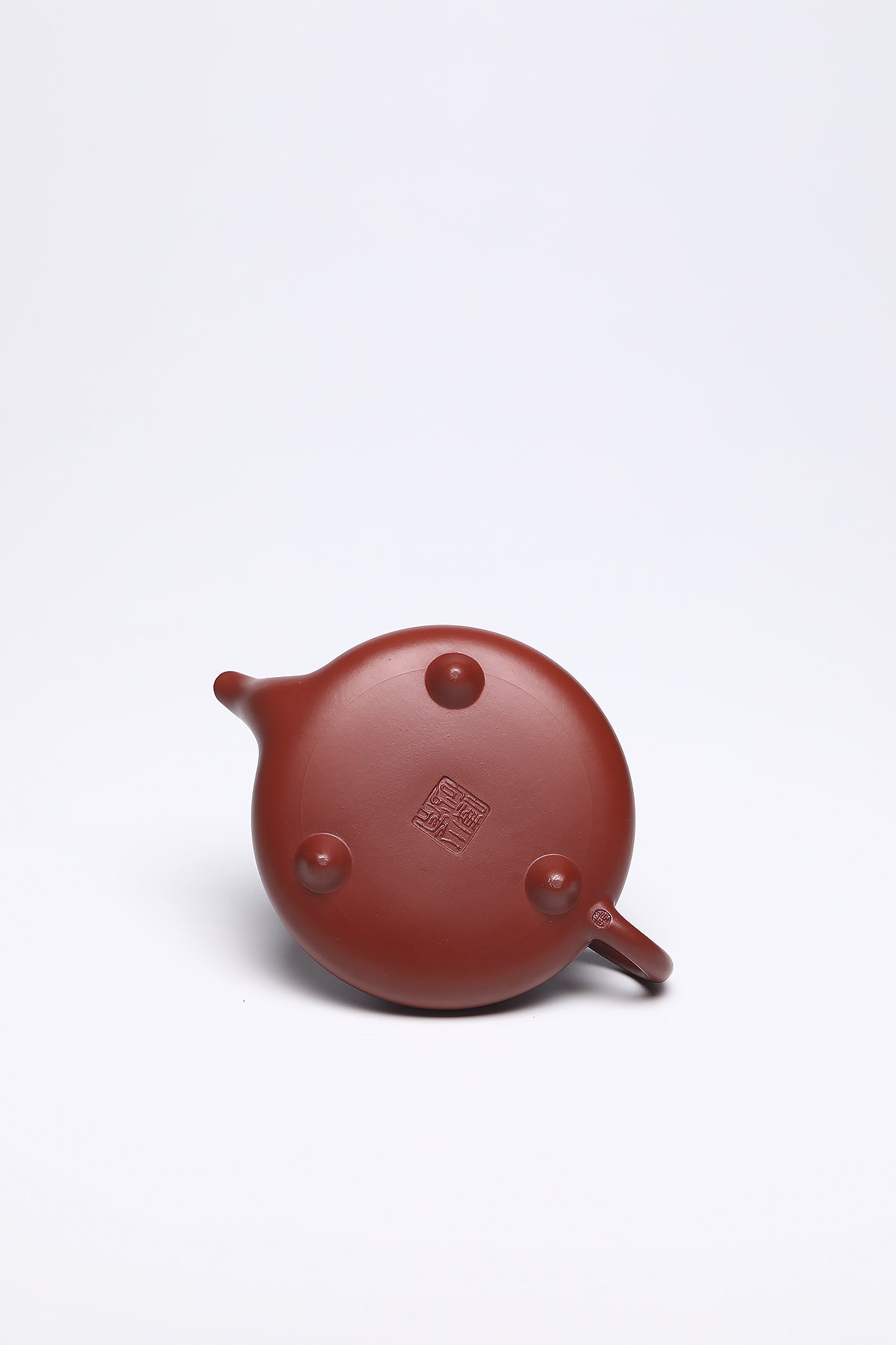 研高经典之：汉棠石瓢 泥料：极品大红袍 容量：280cc 作者：韩小虎 研究员级高级工艺美术师