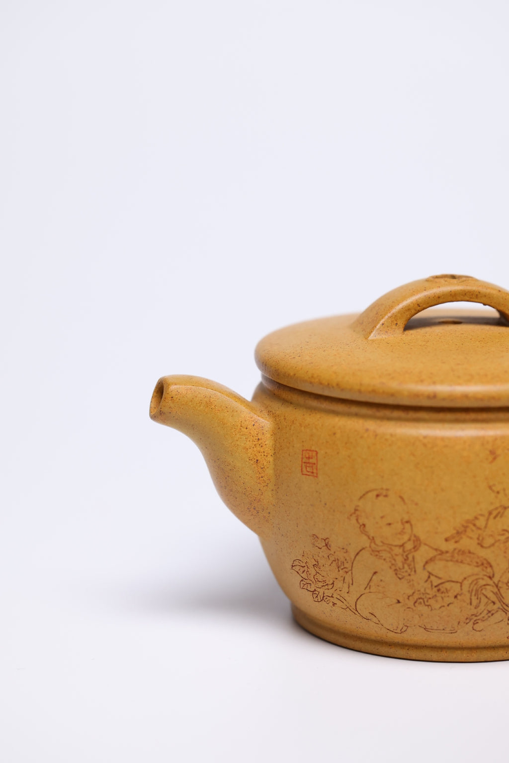 研高经典之作【汉瓦】 泥料：段泥柴烧 容量  330cc 作者：韩小虎 研究员级高级工艺美术师