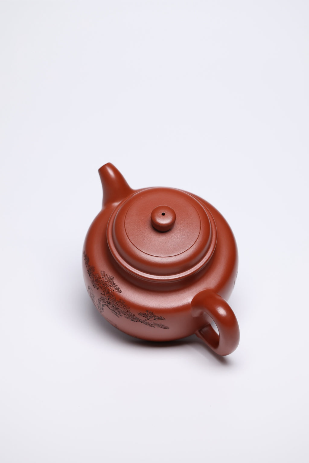 研高经典之作【大蕴德钟】 泥料：极品大红袍 容量 620cc 作者：韩小虎 研究员级高级工艺美术师