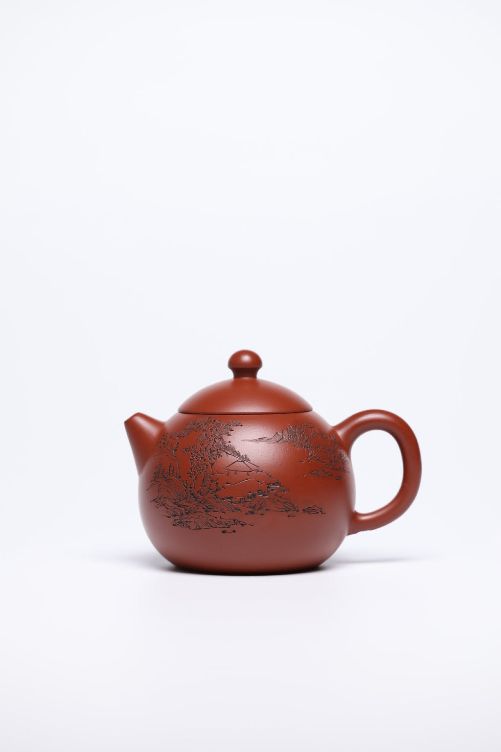 研高经典之作【龙蛋】 泥料：极品大红袍 容量 320cc 作者：韩小虎 研究员级高级工艺美术师