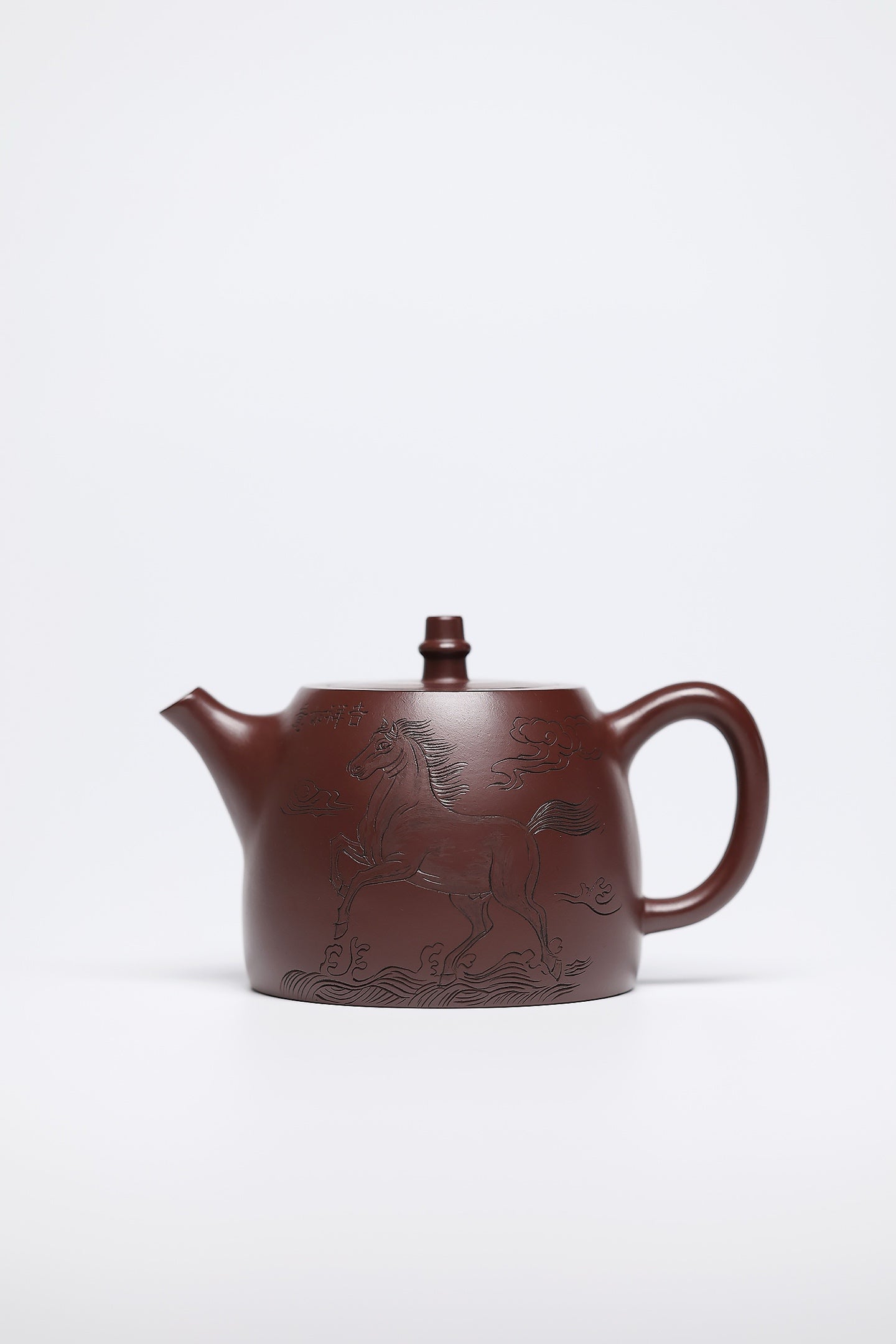 研高经典之作【汉铎】 泥料：极品紫朱泥 容量：320cc 作者：韩小虎 研究员级高级工艺美术师