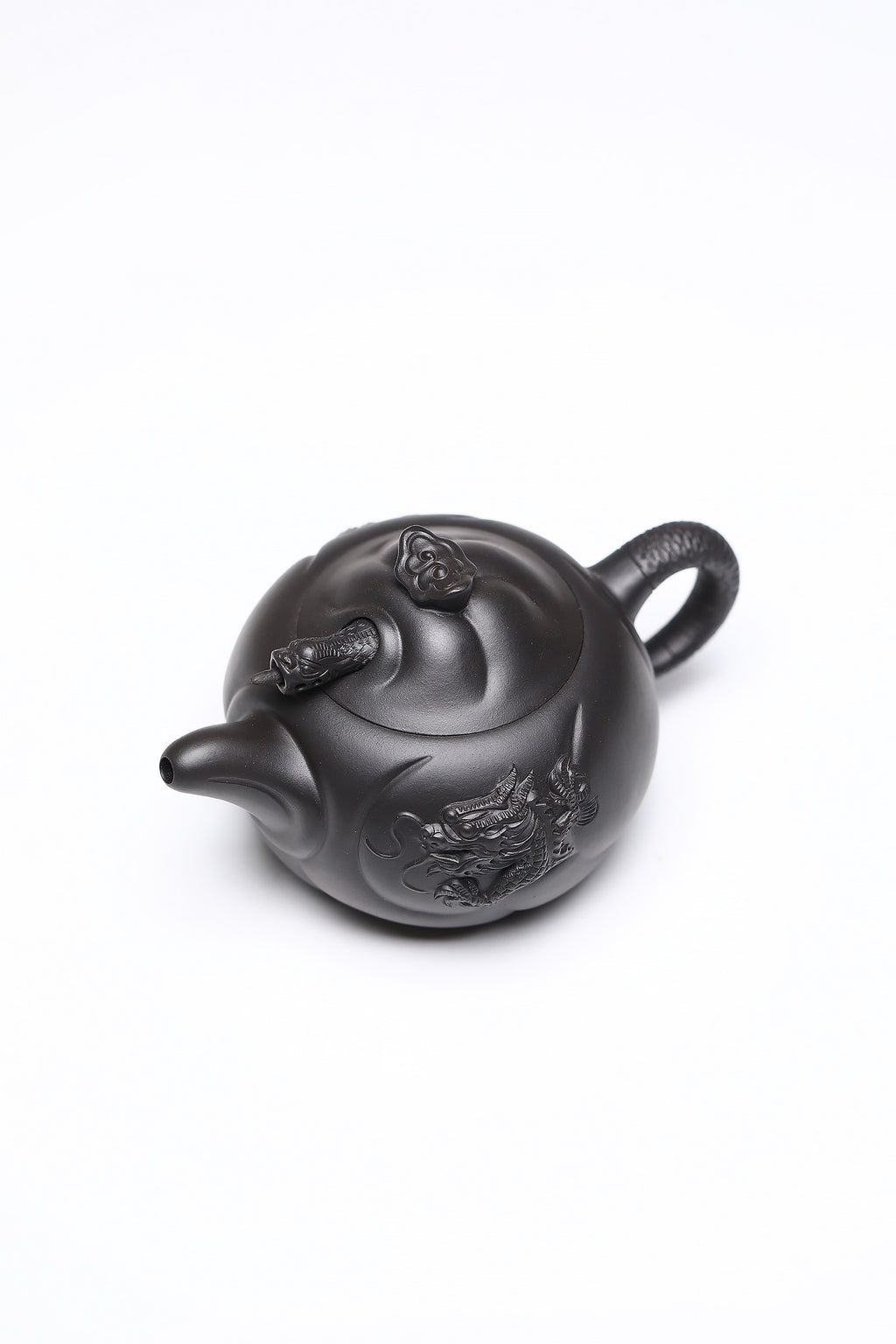 研高经典之作【云龙壶】 泥料：极品高黑料 容量：350cc 作者：韩小虎 研究员级高级工艺美术师