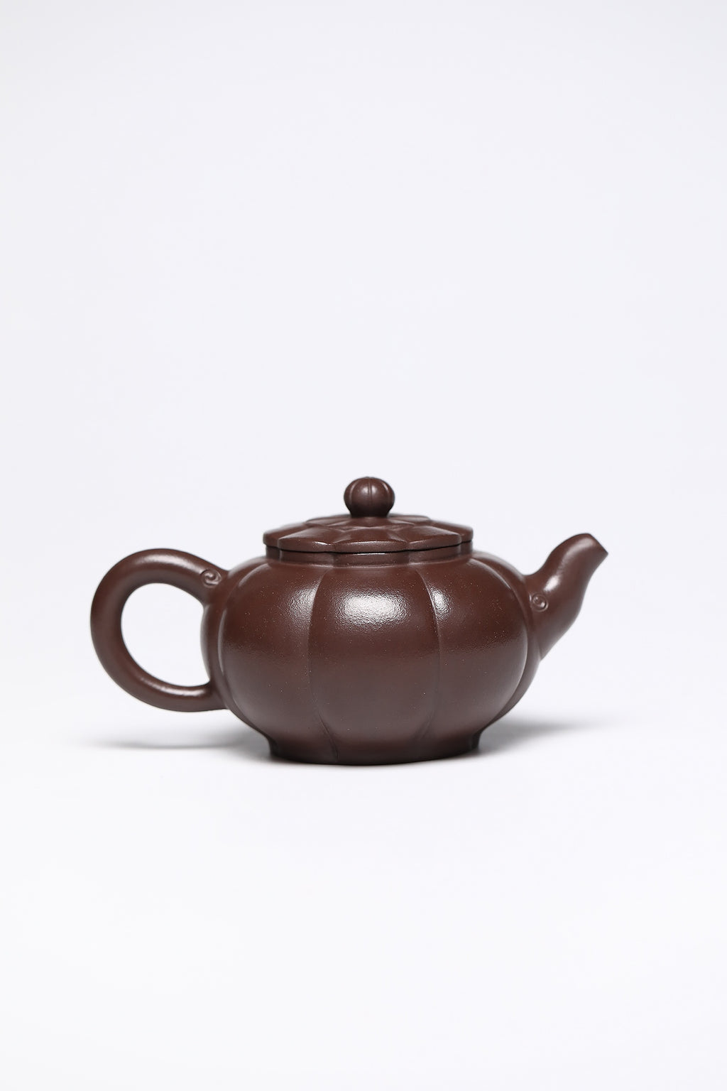 研高经典之作【筋文莲子】 泥料：极品石红 容量：280cc 作者：韩小虎 研究员级高级工艺美术师