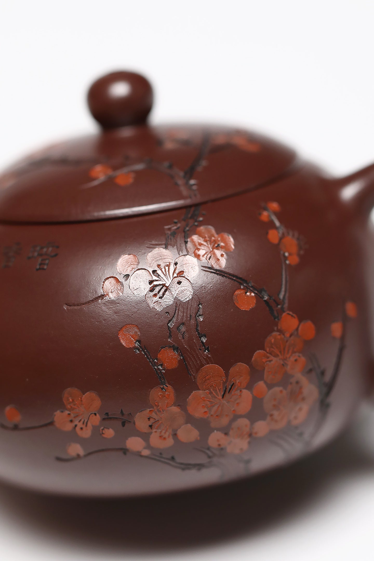 研高经典之作【西施】 泥料：极品紫朱泥 容量：160cc 作者：韩小虎 研究员级高级工艺美术师