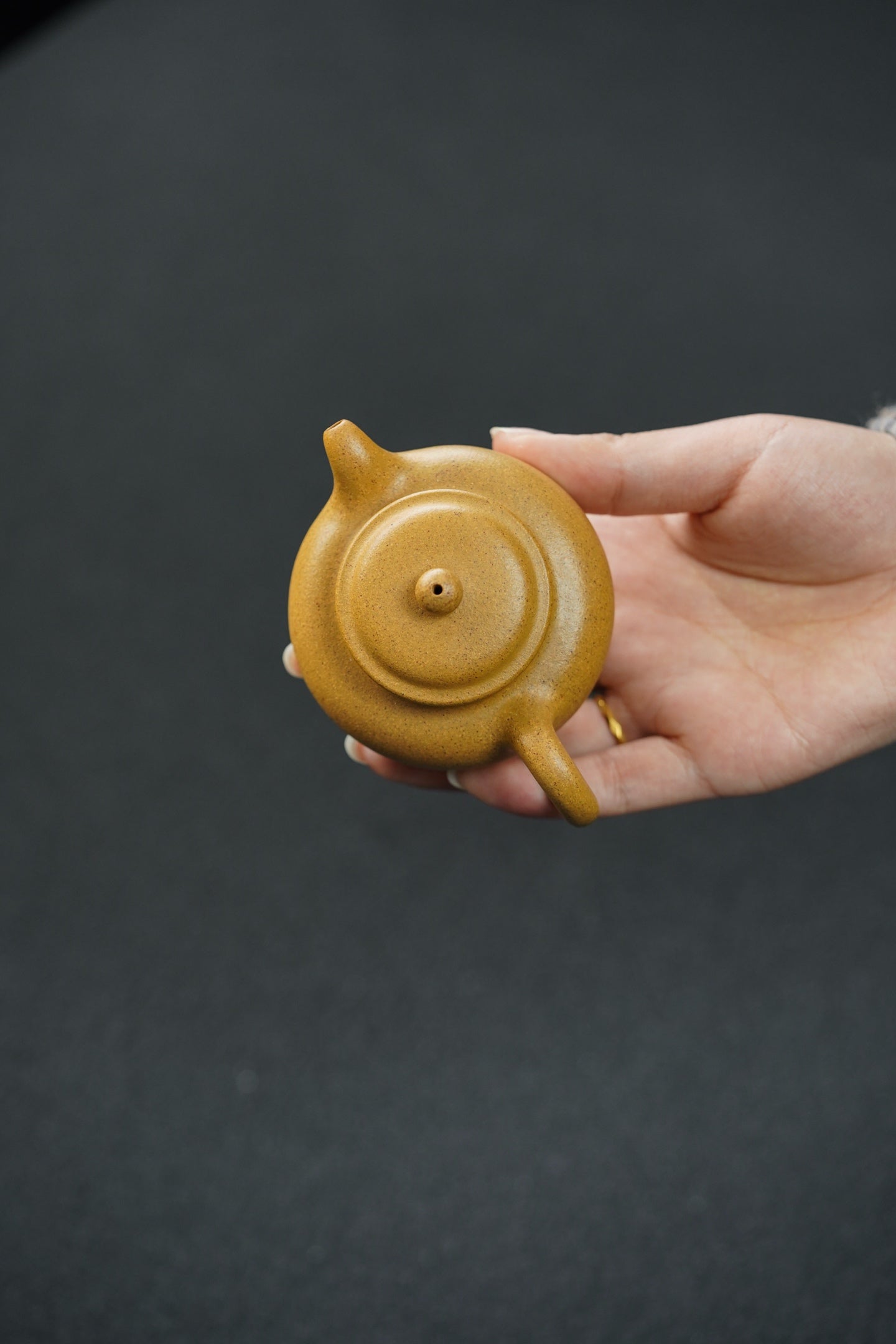小掇只·性价比 把玩器·100cc 原矿黄金段 水色古朴润泽