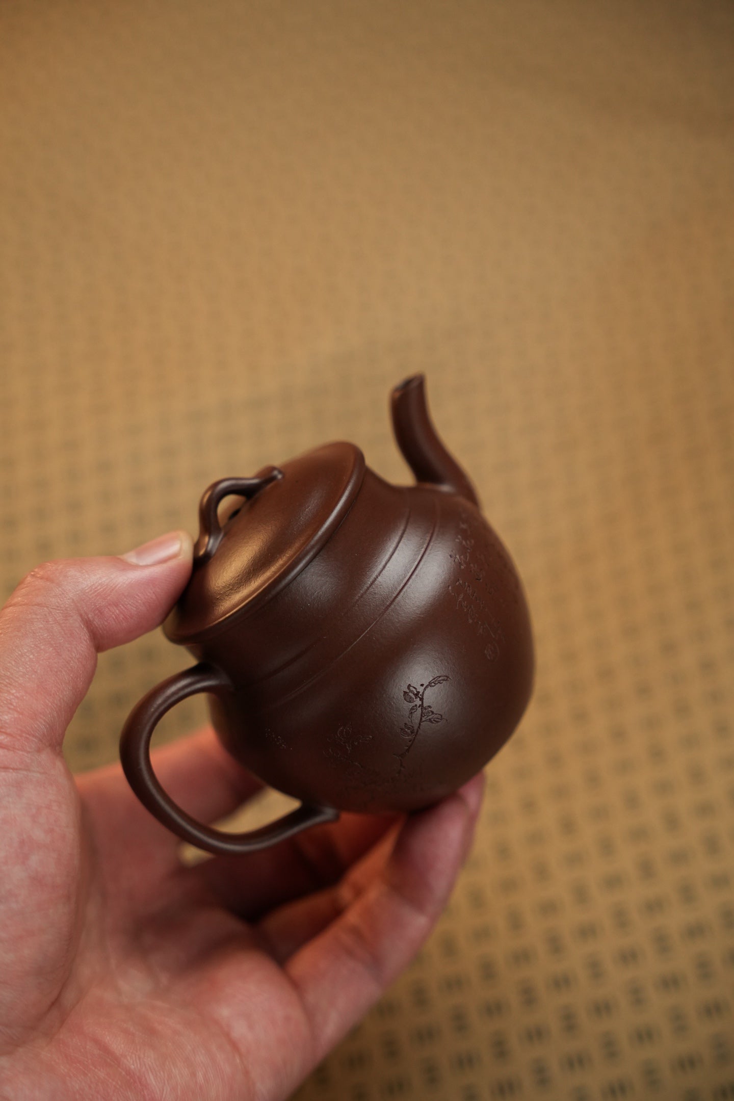 折肩双线·莫离宫灯·150cc 极品底槽清 润泽很好养