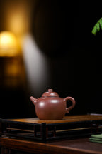 【木古龙旦】 制壶：沈梅红（国家级工艺美术师） 泥料：原矿紫泥 容量：250cc  内推球孔