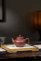 【笑樱】 制壶：范俊华 （国家级工艺美术师） 泥料：原矿紫泥 容量：230cc