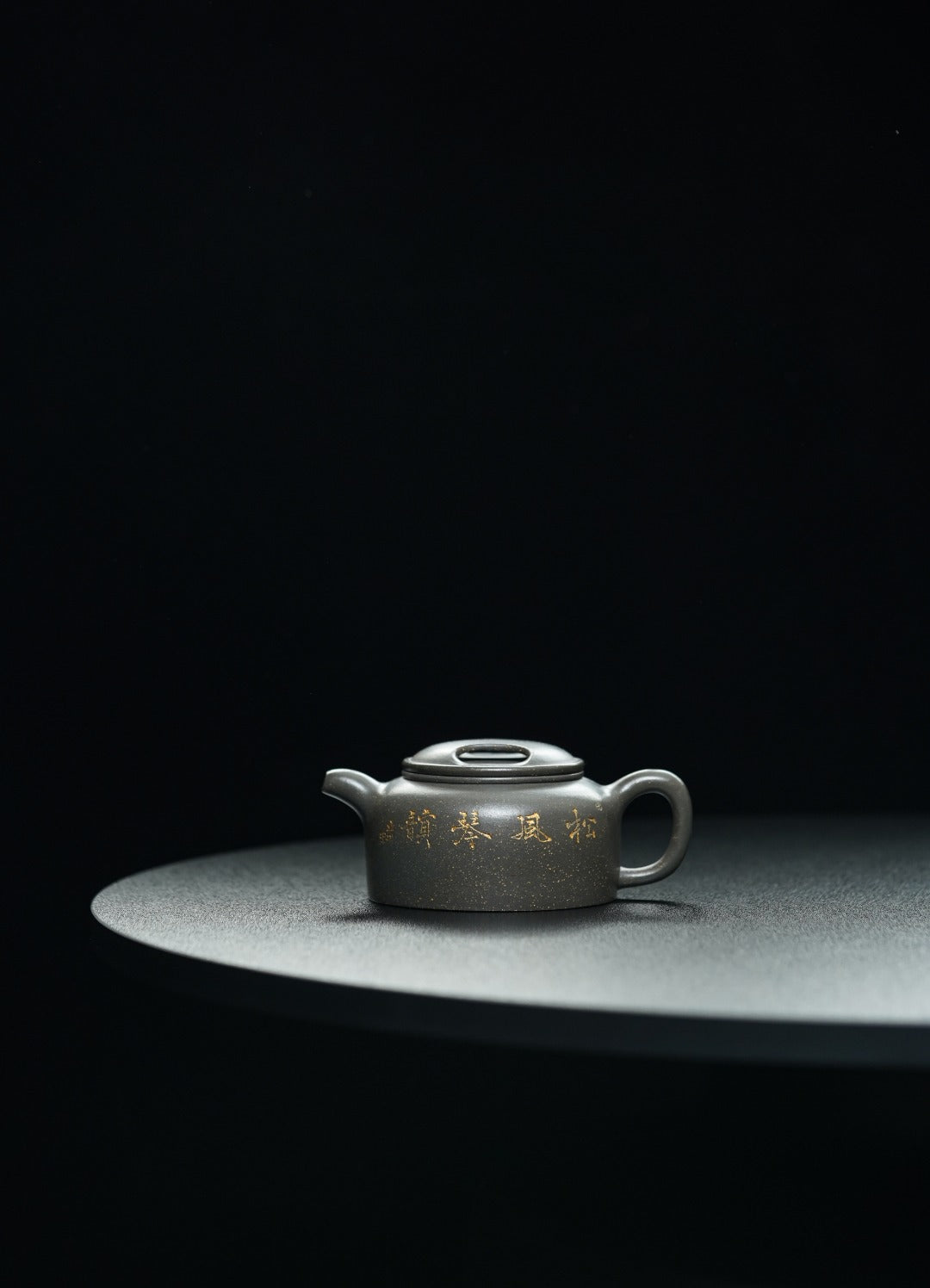 储立之大师｜中国陶瓷艺术终身成就奖获得者｜典藏重器【牛盖莲子壶】原矿优质·储氏雪花青·220cc