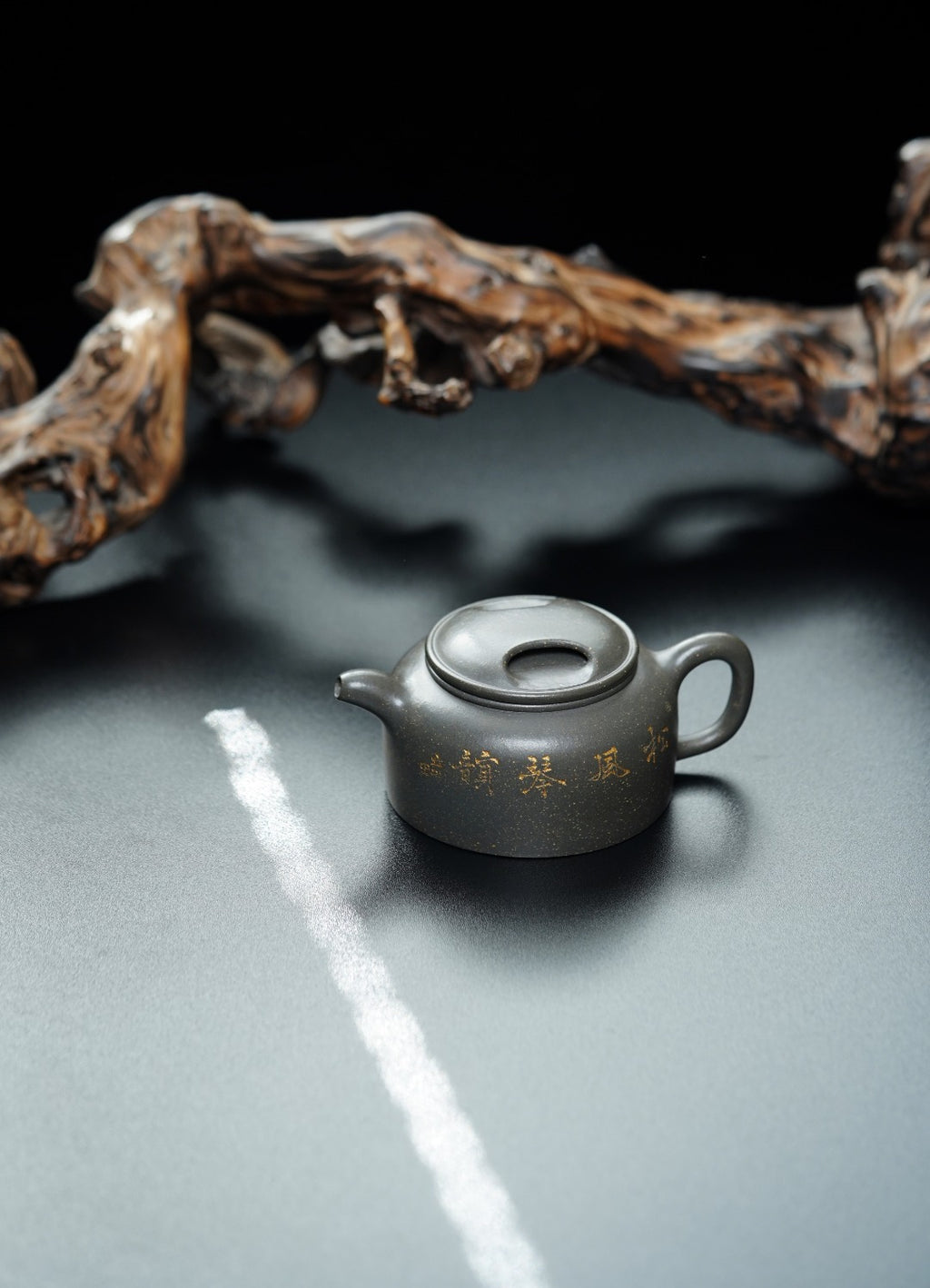 储立之大师｜中国陶瓷艺术终身成就奖获得者｜典藏重器【牛盖莲子壶】原矿优质·储氏雪花青·220cc