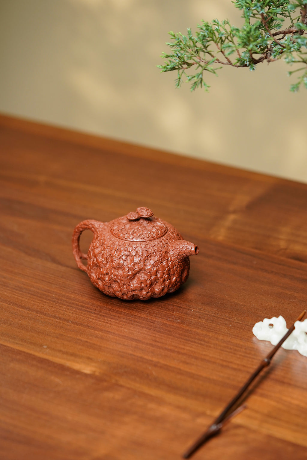 紫砂非遗花器泰斗·蒋蓉唯一嫡传｜蒋艺华亲制巅峰臻品【龙鳞供春壶】原矿极品朱泥·180cc