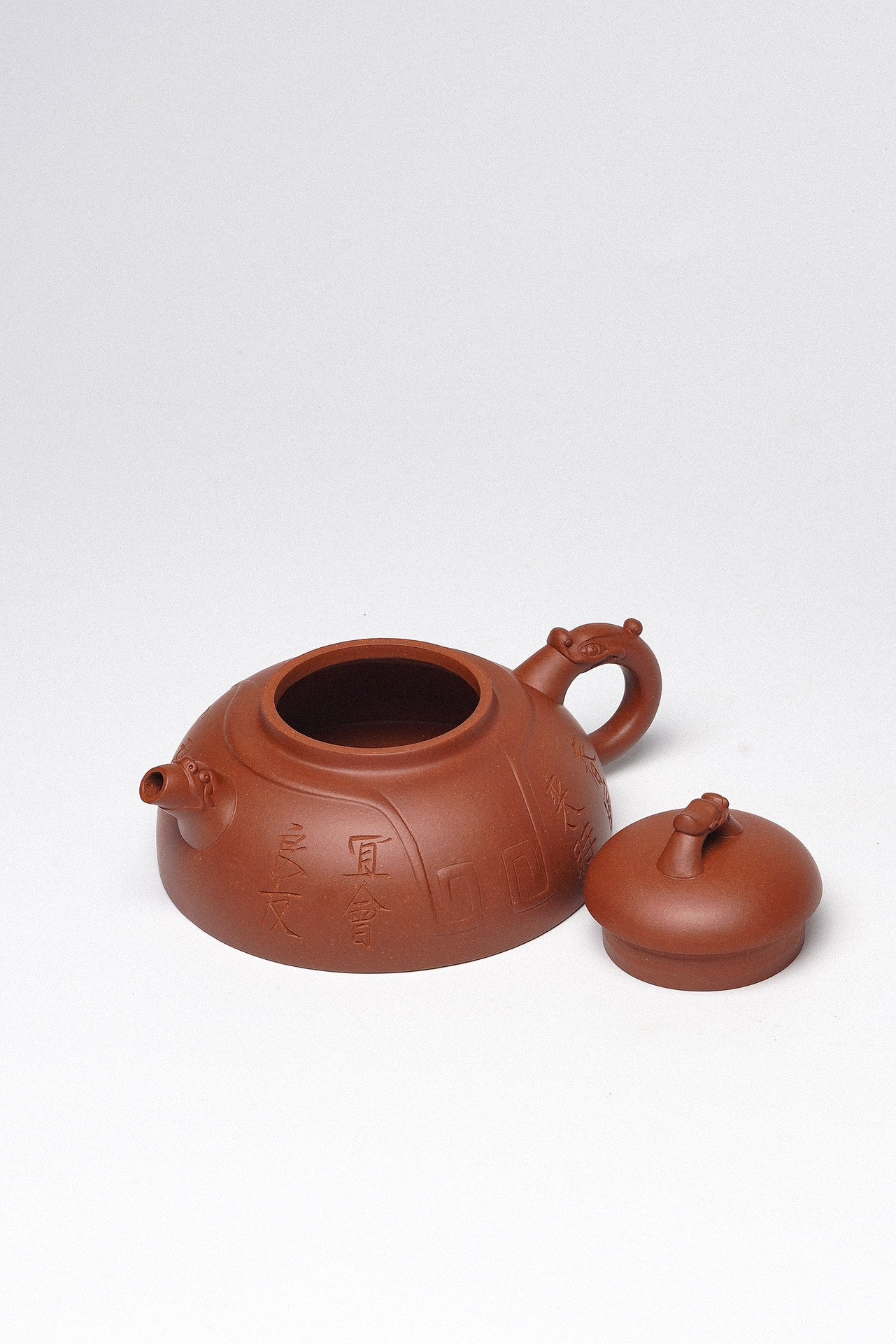 【紫砂臻品·礼藏首选】周建春大师扛鼎之作《龙赢壶》原矿优质底槽清·240cc