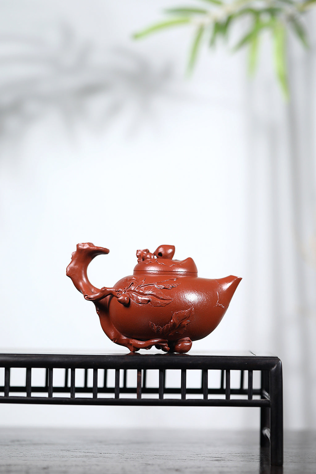 紫砂非遗花器泰斗·蒋蓉唯一嫡传｜蒋艺华亲制巅峰臻品【圣桃壶】紫砂非遗花器泰斗·蒋蓉唯一嫡传｜蒋艺华亲制巅峰臻品【圣桃壶】