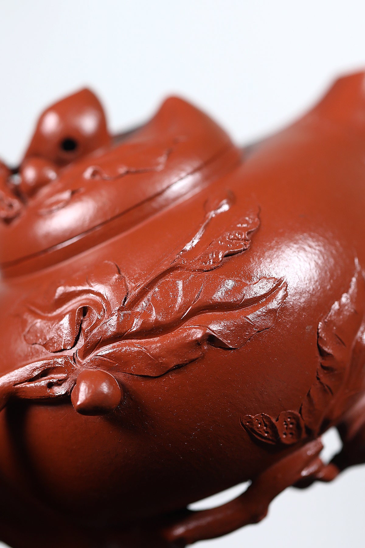 紫砂非遗花器泰斗·蒋蓉唯一嫡传｜蒋艺华亲制巅峰臻品【圣桃壶】紫砂非遗花器泰斗·蒋蓉唯一嫡传｜蒋艺华亲制巅峰臻品【圣桃壶】