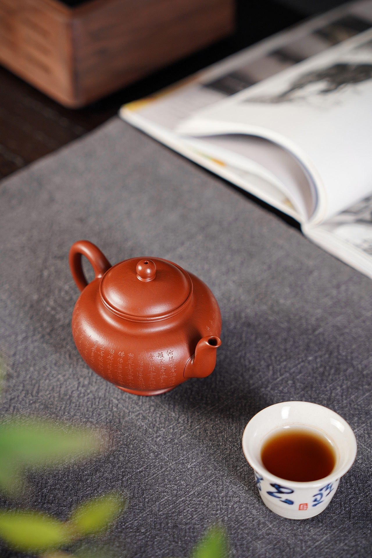 摹古心经容音·全手工 原矿小煤窑朱泥·180CC 融入自我创意的一款朱泥全手工小品壶