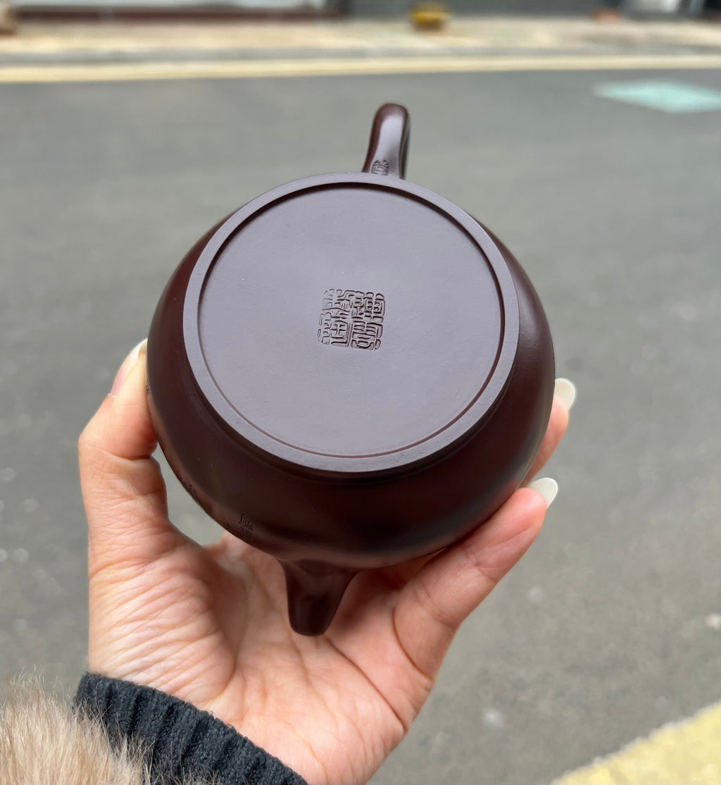 【心经宫灯】套组 泥料：极品紫茄泥 300cc 作者：袁连云、国家工艺美术师