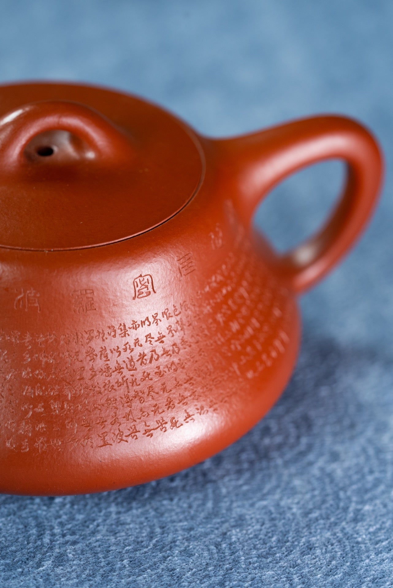 好壶推荐 【壶名】心经亦瓢 【容量】140cc 【泥料】原矿大红袍 【作者】周良红（国家级工艺美术师）