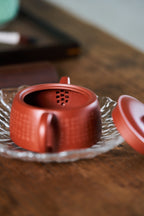 井栏心经 【泥料】原矿优质大红袍 【容量】130cc 【作者】吴敏（实力派工艺美术师）