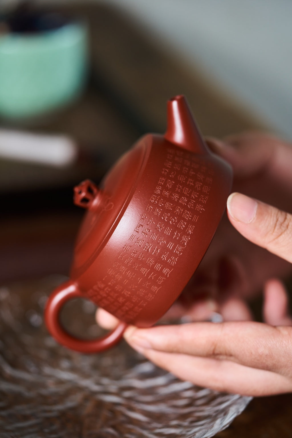 井栏心经 【泥料】原矿优质大红袍 【容量】130cc 【作者】吴敏（实力派工艺美术师）