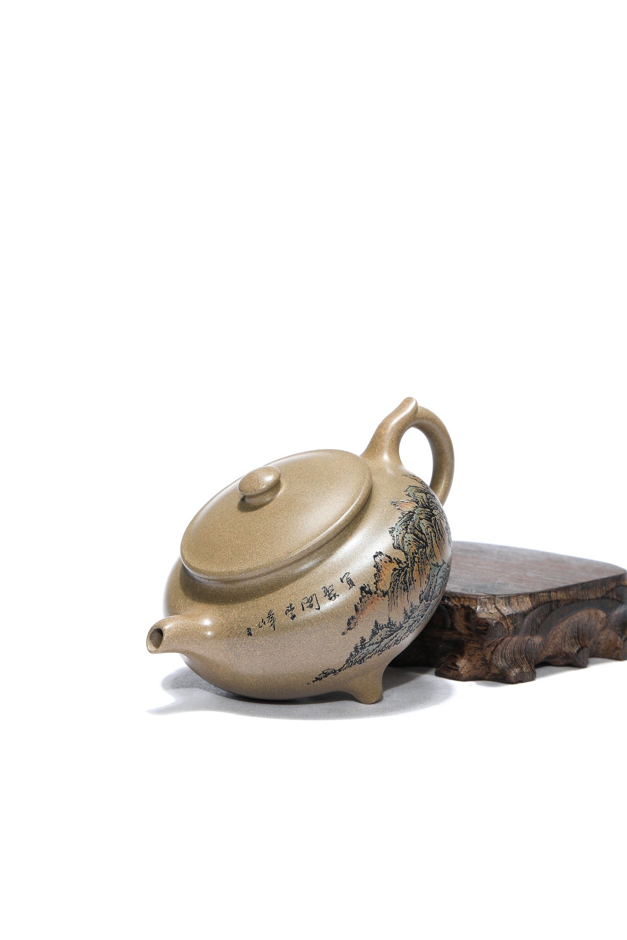 紫砂界彩刻山水标杆·李峰大师｜恭王府馆藏臻品·同系列拍卖10万《境由心造壶》原矿优质青段泥·220cc