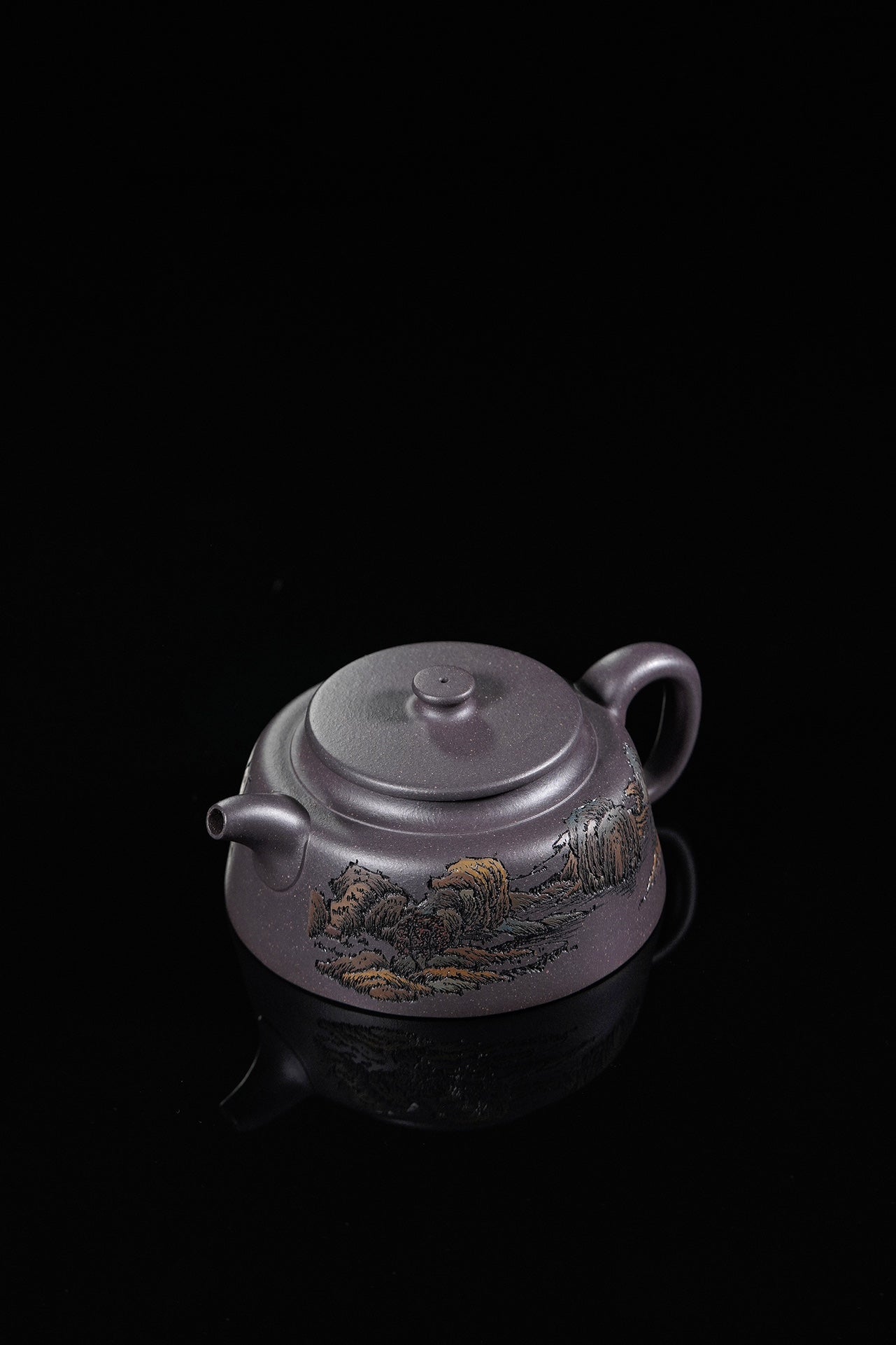 紫砂界彩刻山水标杆·李峰大师｜恭王府馆藏臻品《周盘壶》原矿优质天清泥·260cc