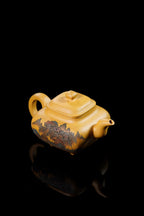 紫砂界彩刻山水标杆·李峰大师｜恭王府馆藏臻品《传炉壶》原矿优质黄金段·300cc