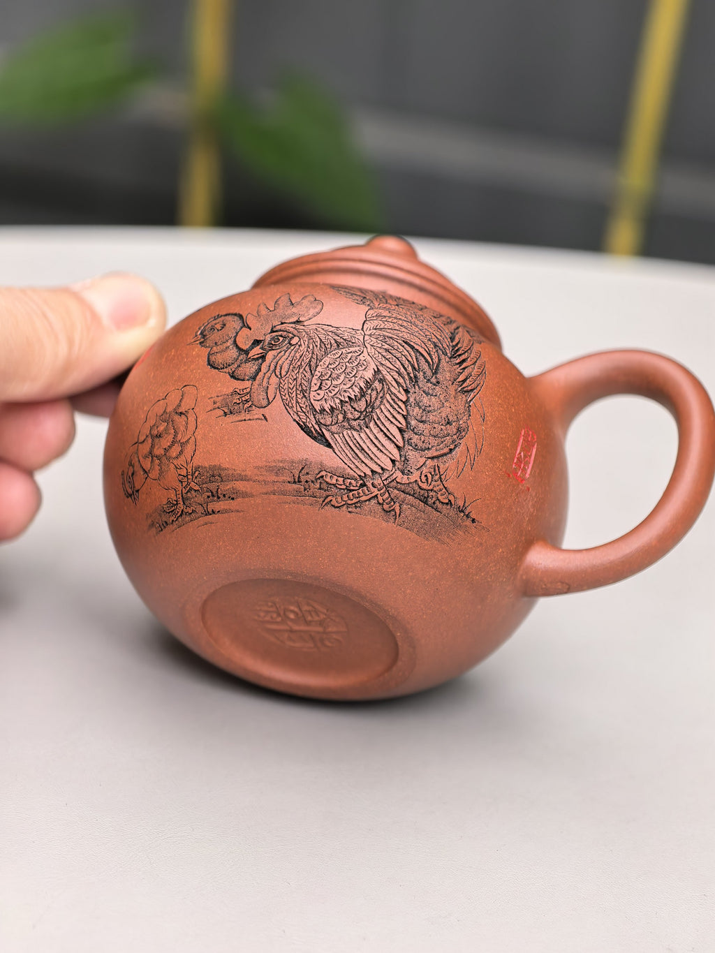 中华神刀·刻绘巅峰 杨喜雨大师陶刻巅峰臻品《掇球壶》原矿极品底槽清·180cc