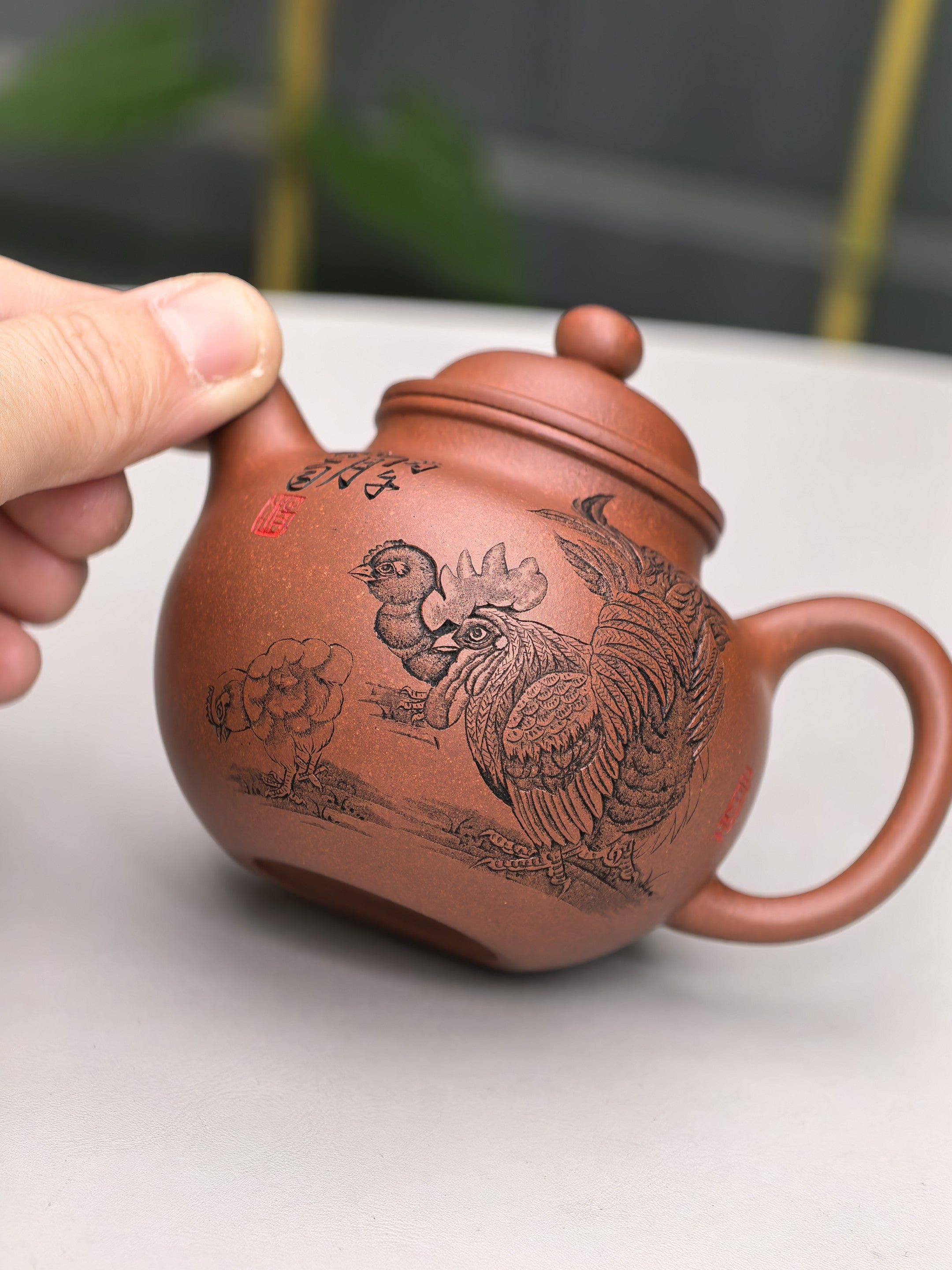 中华神刀·刻绘巅峰 杨喜雨大师陶刻巅峰臻品《掇球壶》原矿极品底槽清·180cc