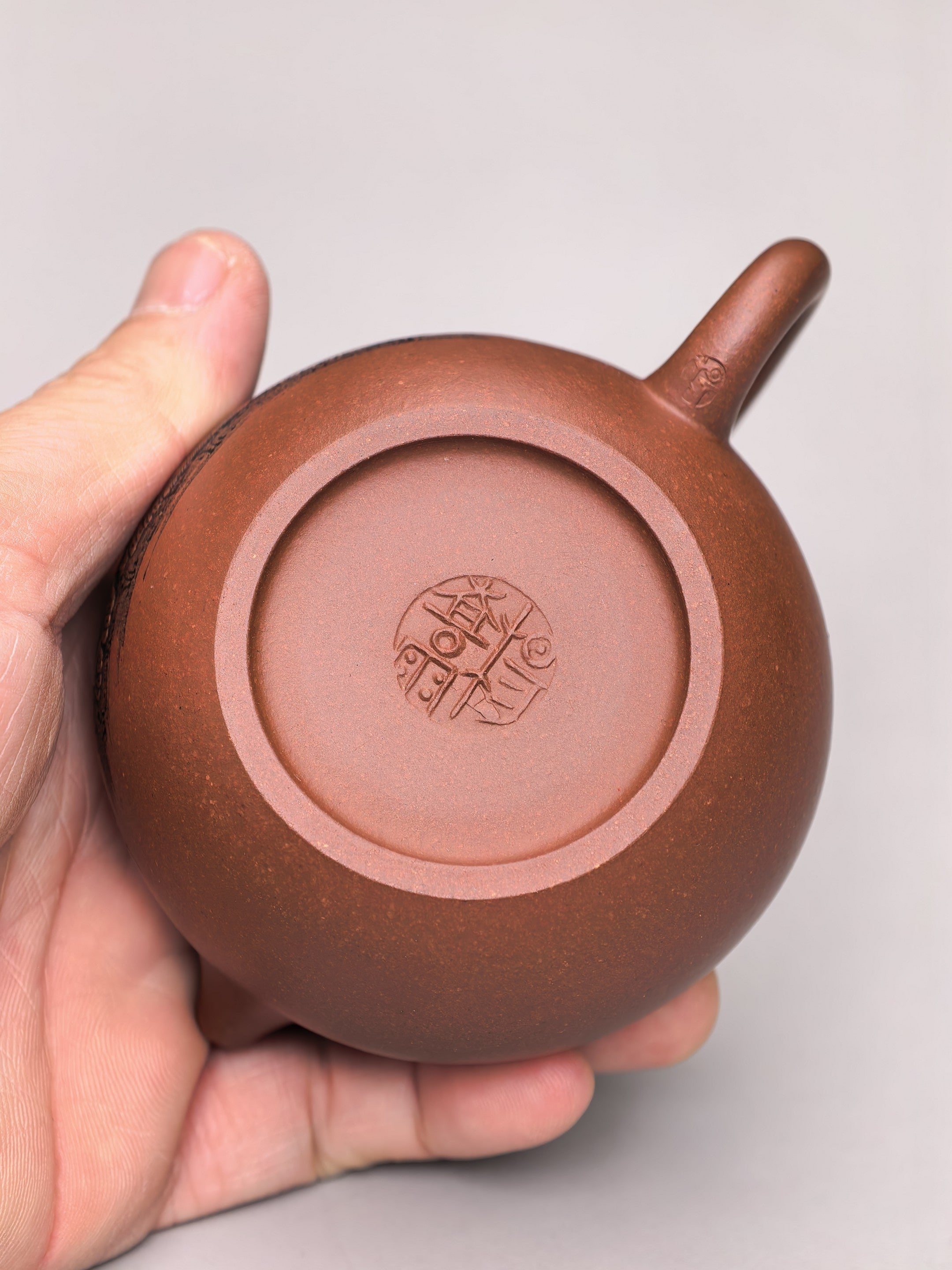 中华神刀·刻绘巅峰 杨喜雨大师陶刻巅峰臻品《西施壶》原矿极品底槽清·160cc