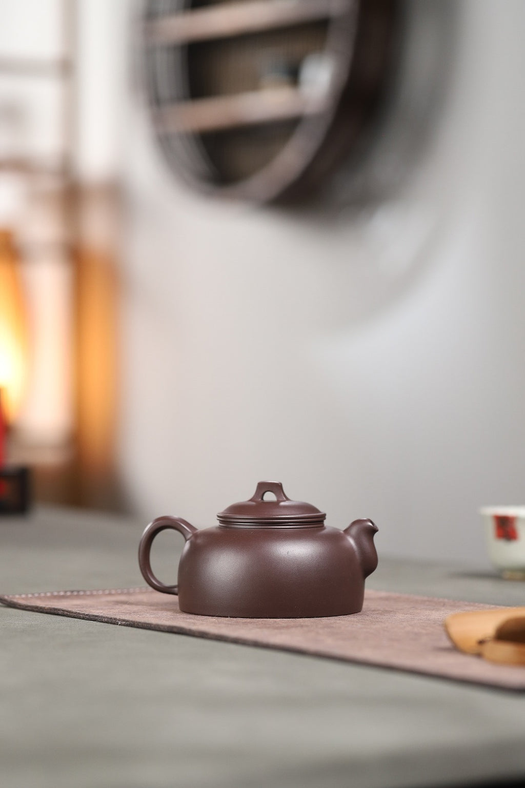 【桥鼎】 制壶：刘惠清（国家级高级工艺美术师） 泥料：原矿紫茄泥 容量：280cc