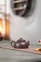 【桥鼎】 制壶：刘惠清（国家级高级工艺美术师） 泥料：原矿紫茄泥 容量：280cc