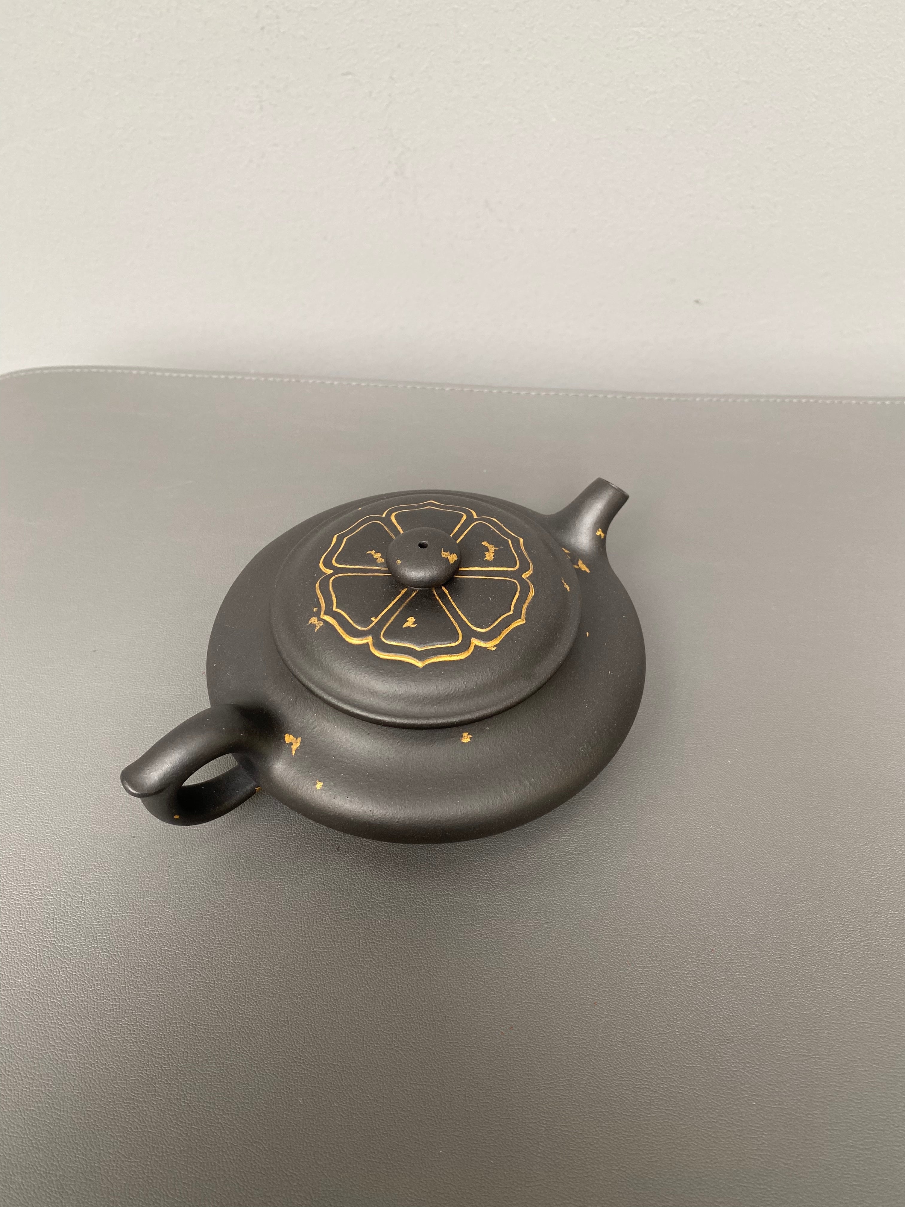 储立之大师｜中国陶瓷艺术终身成就奖获得者｜典藏重器【锦绣虚扁壶】原矿优质黑料描金·240cc